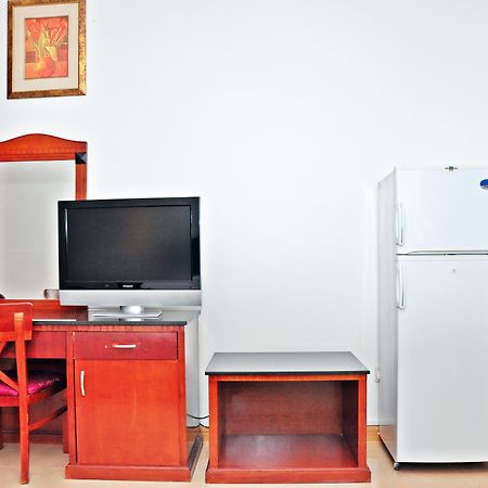 Ramee Garden Hotel Apartments アブダビ エクステリア 写真