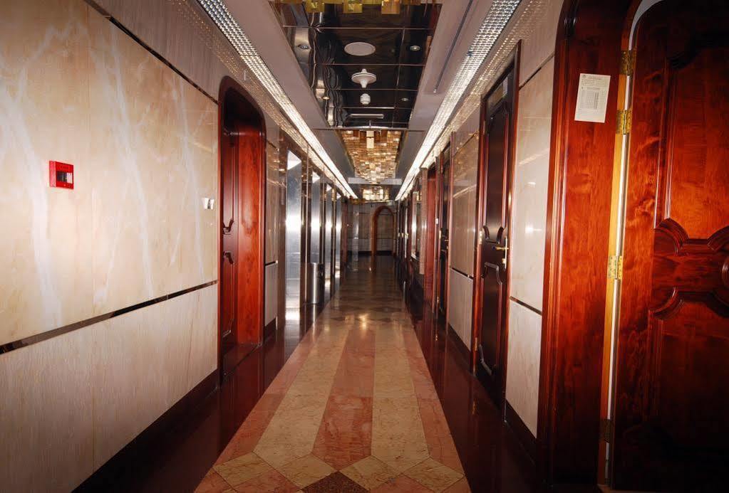 Ramee Garden Hotel Apartments アブダビ エクステリア 写真