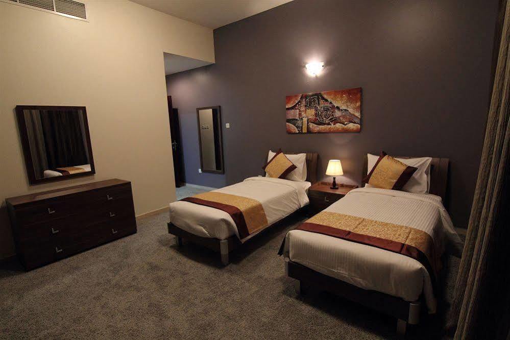 Ramee Garden Hotel Apartments アブダビ エクステリア 写真