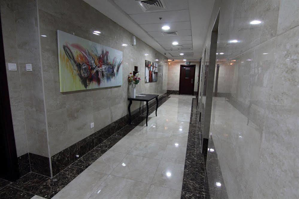 Ramee Garden Hotel Apartments アブダビ エクステリア 写真